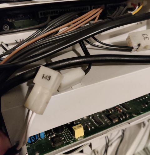 Steckverbindung zur Platine