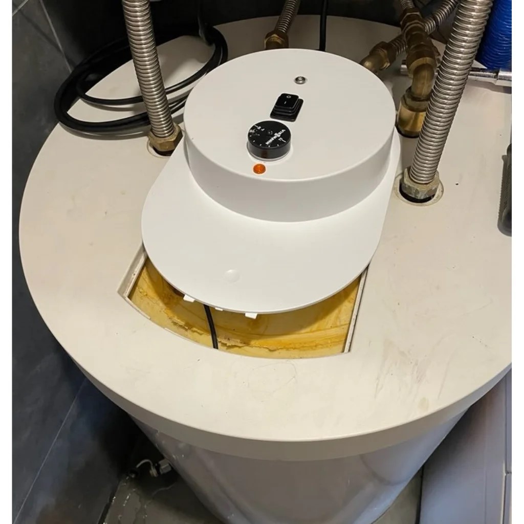 Viessmann-grzalka-100L-120L-150L-montaz-w-starym-zasobniku.jpg