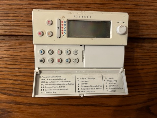 Uhrenthermostat.jpg