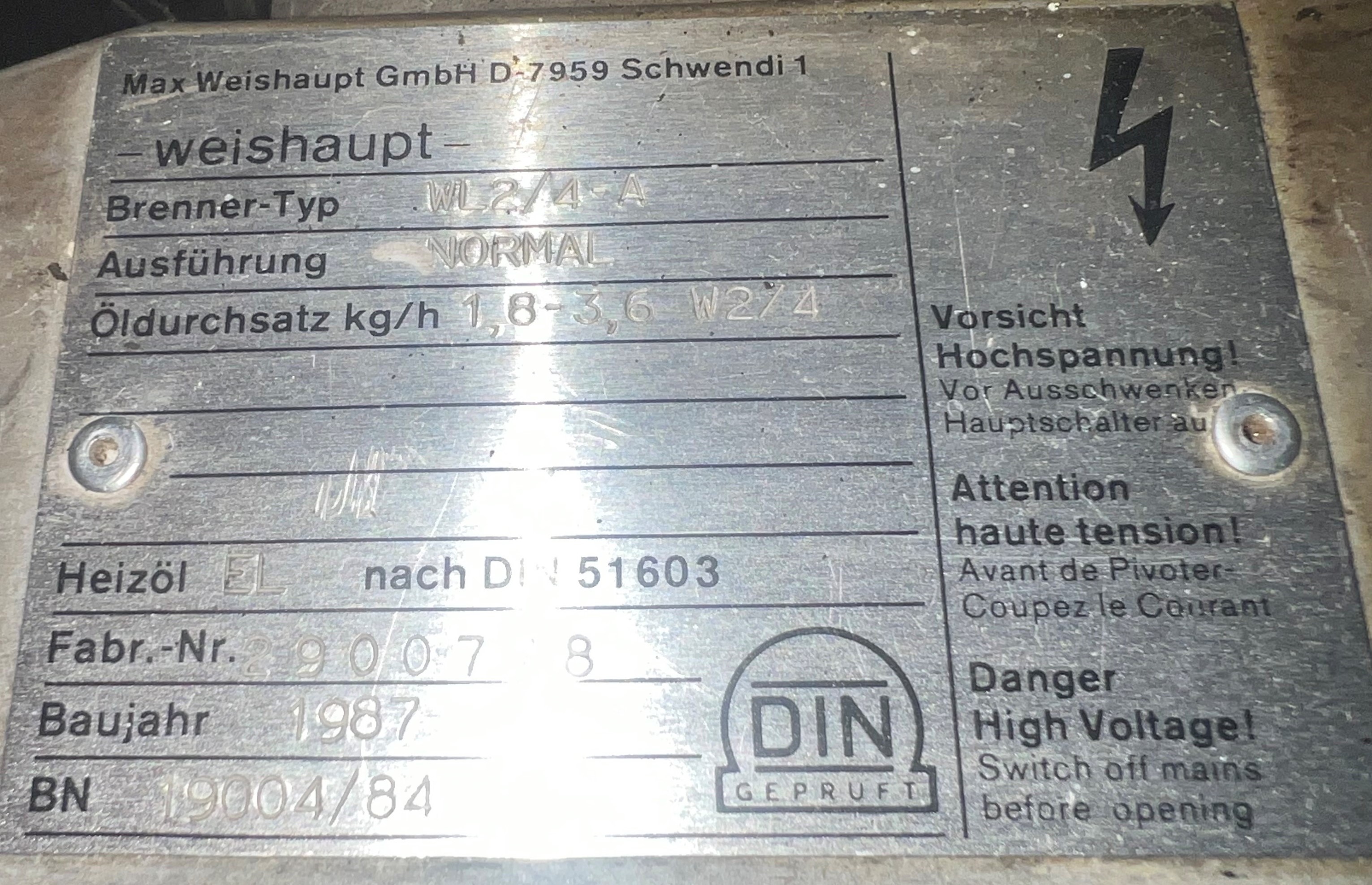 Brenner Typenschild 1.jpg