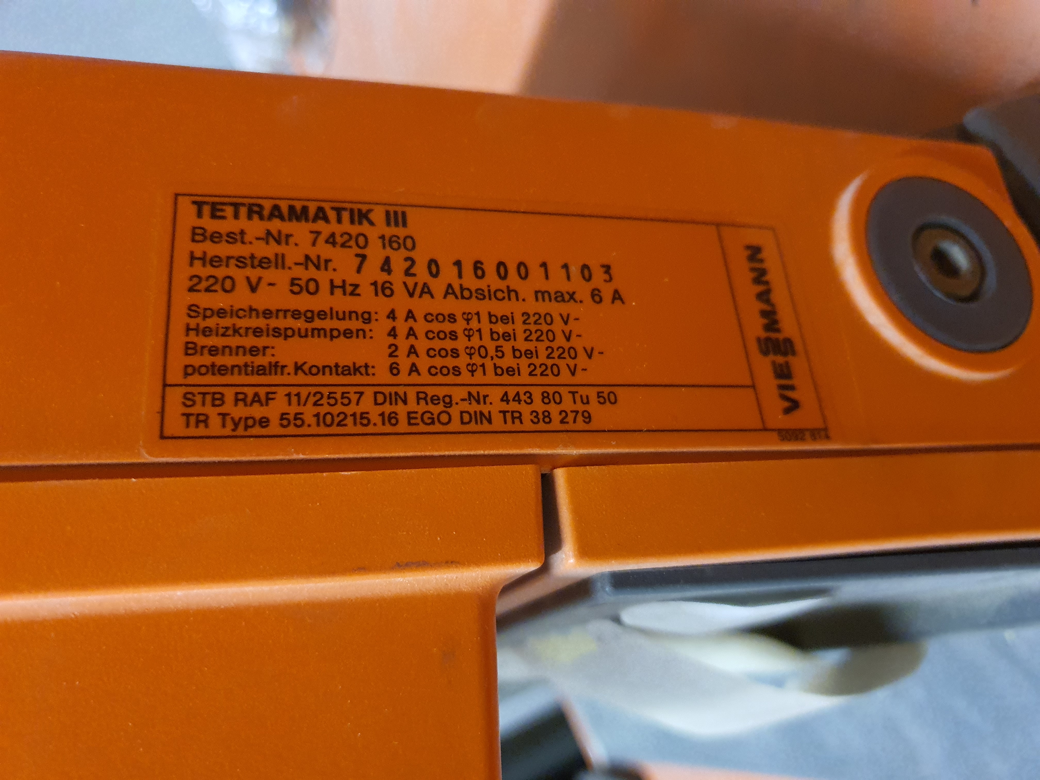 Viessmann Tetramatik HerstellerNr Steuereinheit.jpg