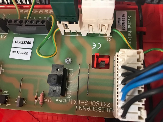 Bild 8 Leiterplatte neu .jpg